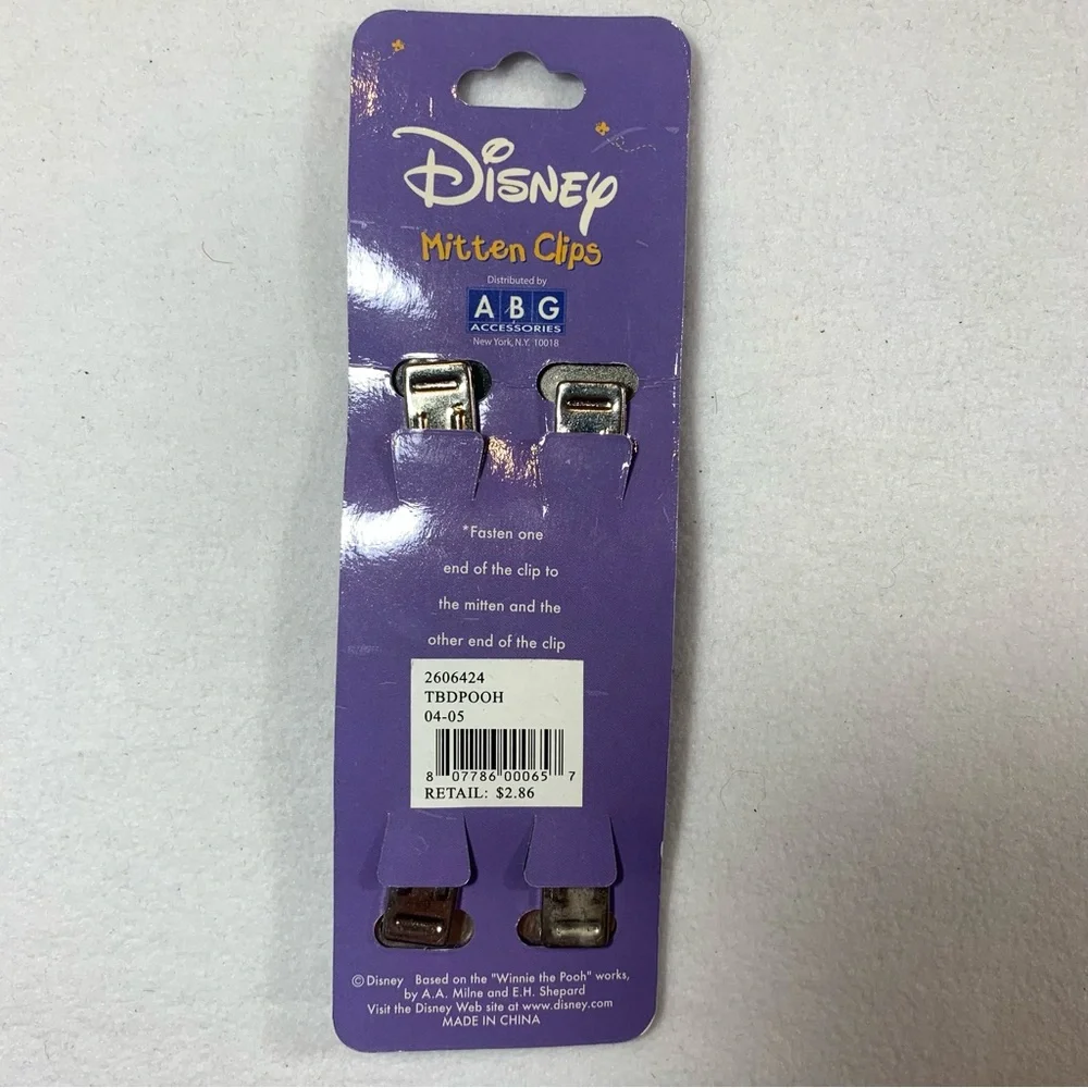Vintage New Deadstock Winnie the Pooh Bear Mitten Glove Clips Disney ABG Y2K